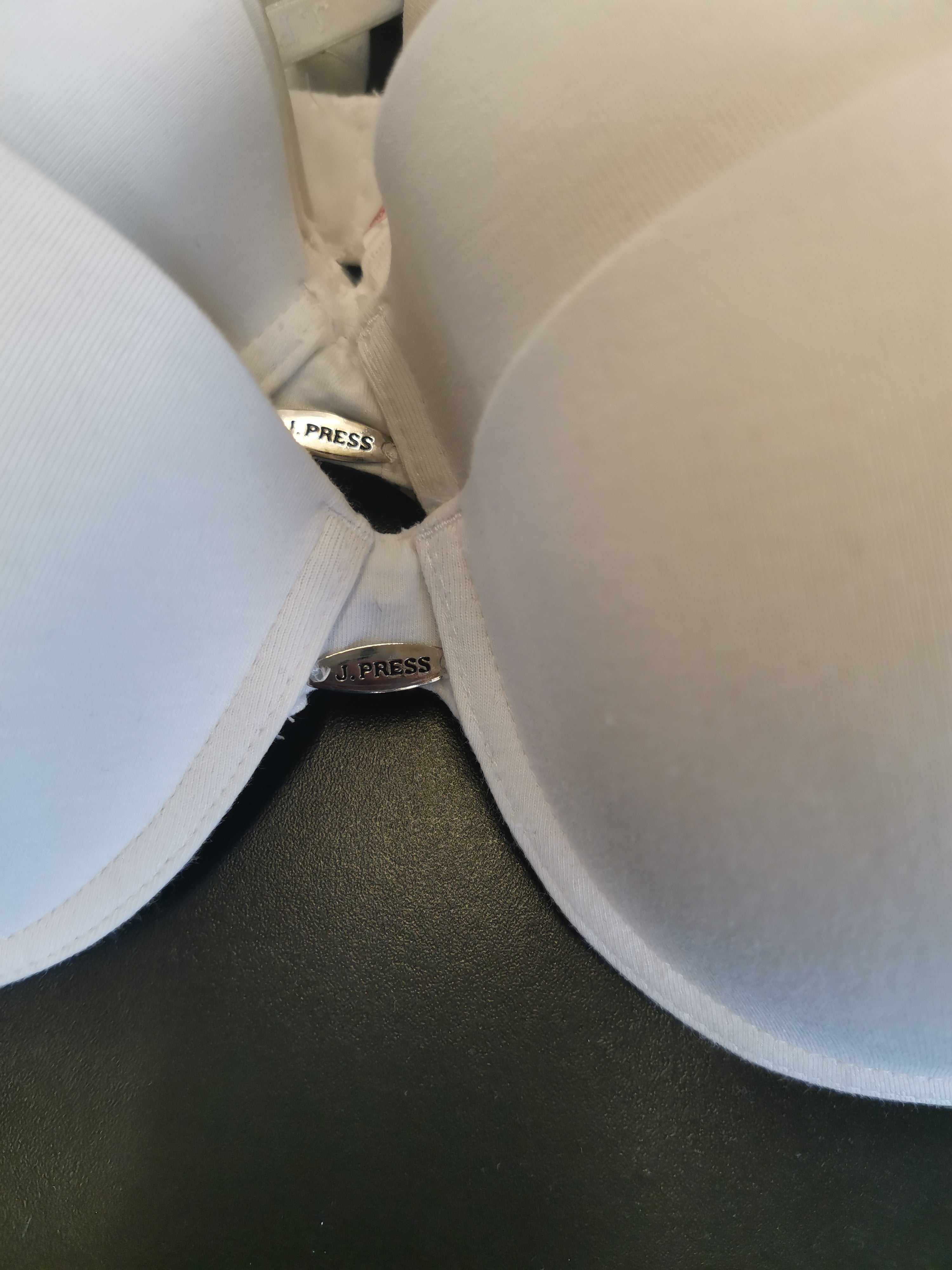 Women's underwear, lingerie and slips, thongs outlet. Mix lingeries and underpants. Great offer Women's underwear, lingerie and slips, thongs outlet. Mix lingeries and underpants. Great offer